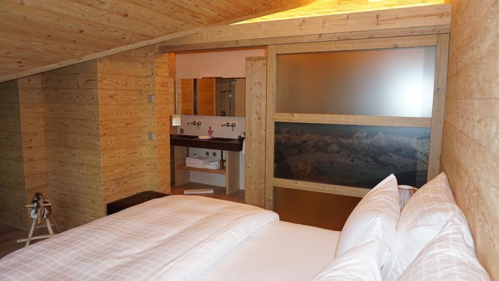 Caschu Alp Boutique Design Hotel Stoos - Adults Only Ruang foto